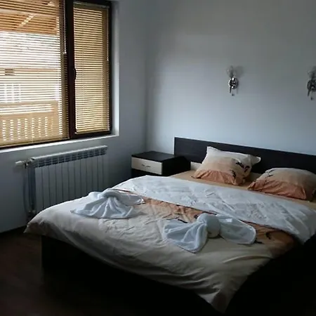 Mesta * Yakoruda